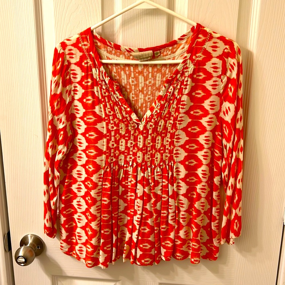 blouse in size 2